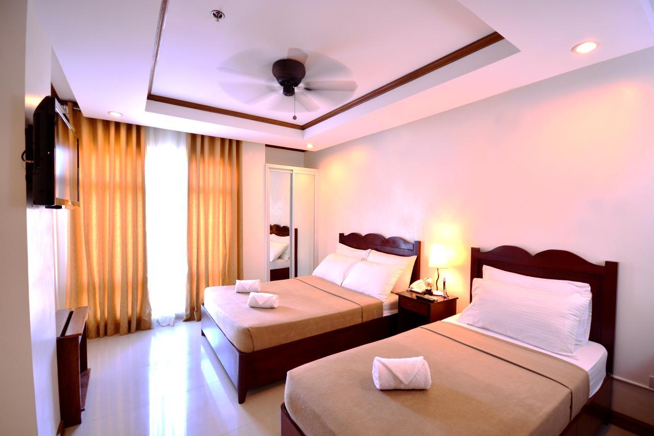 Ipil Suites Puerto Princesa Ngoại thất bức ảnh