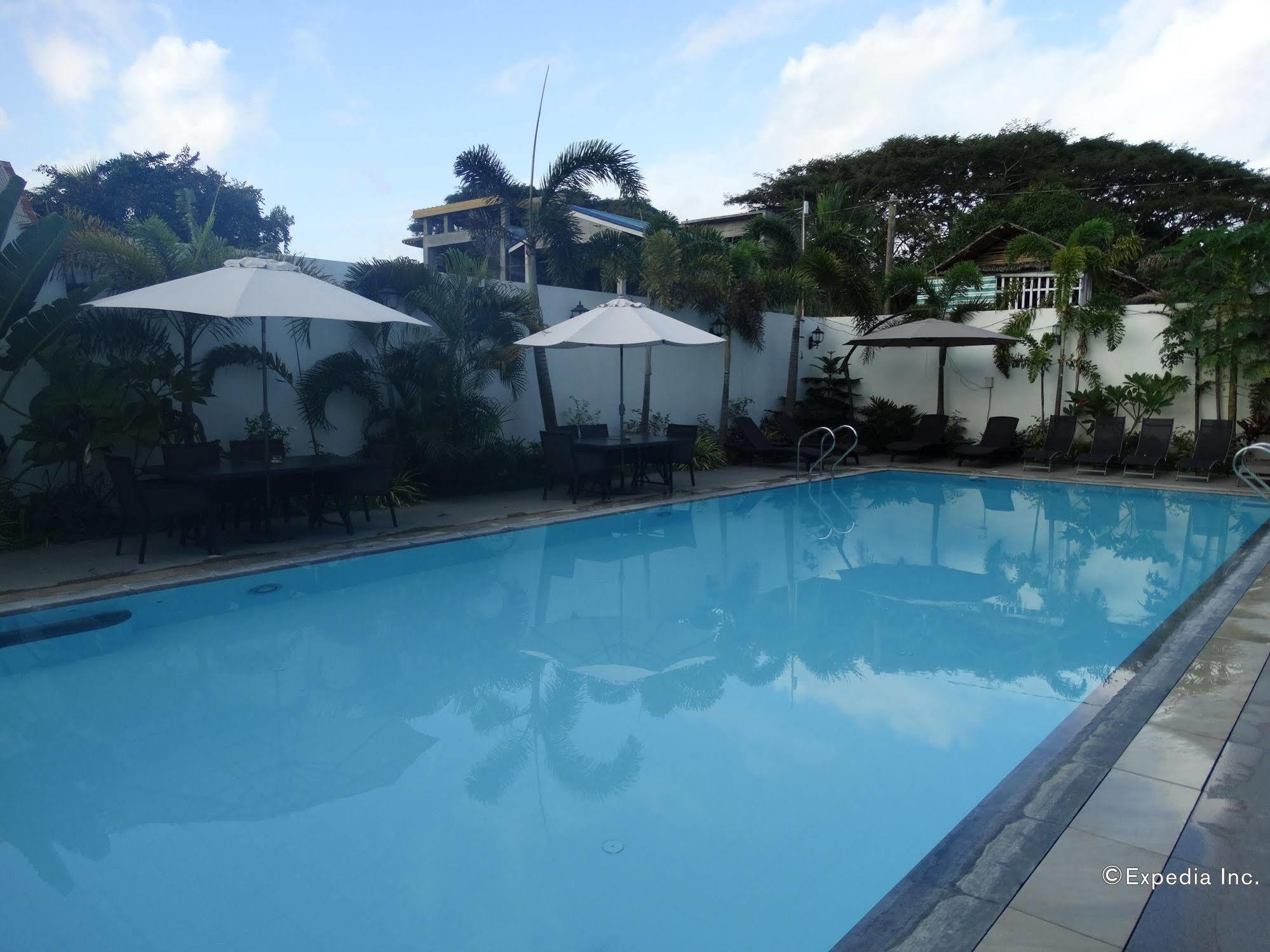 Ipil Suites Puerto Princesa Ngoại thất bức ảnh