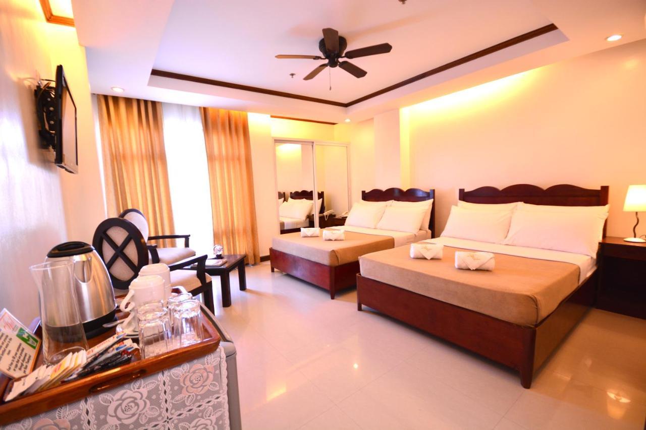 Ipil Suites Puerto Princesa Ngoại thất bức ảnh