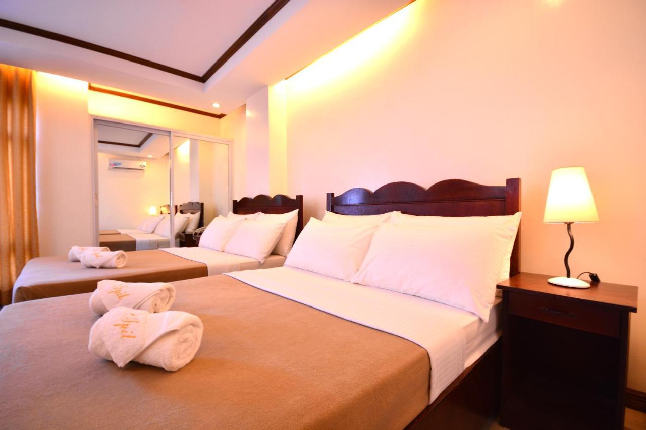 Ipil Suites Puerto Princesa Ngoại thất bức ảnh