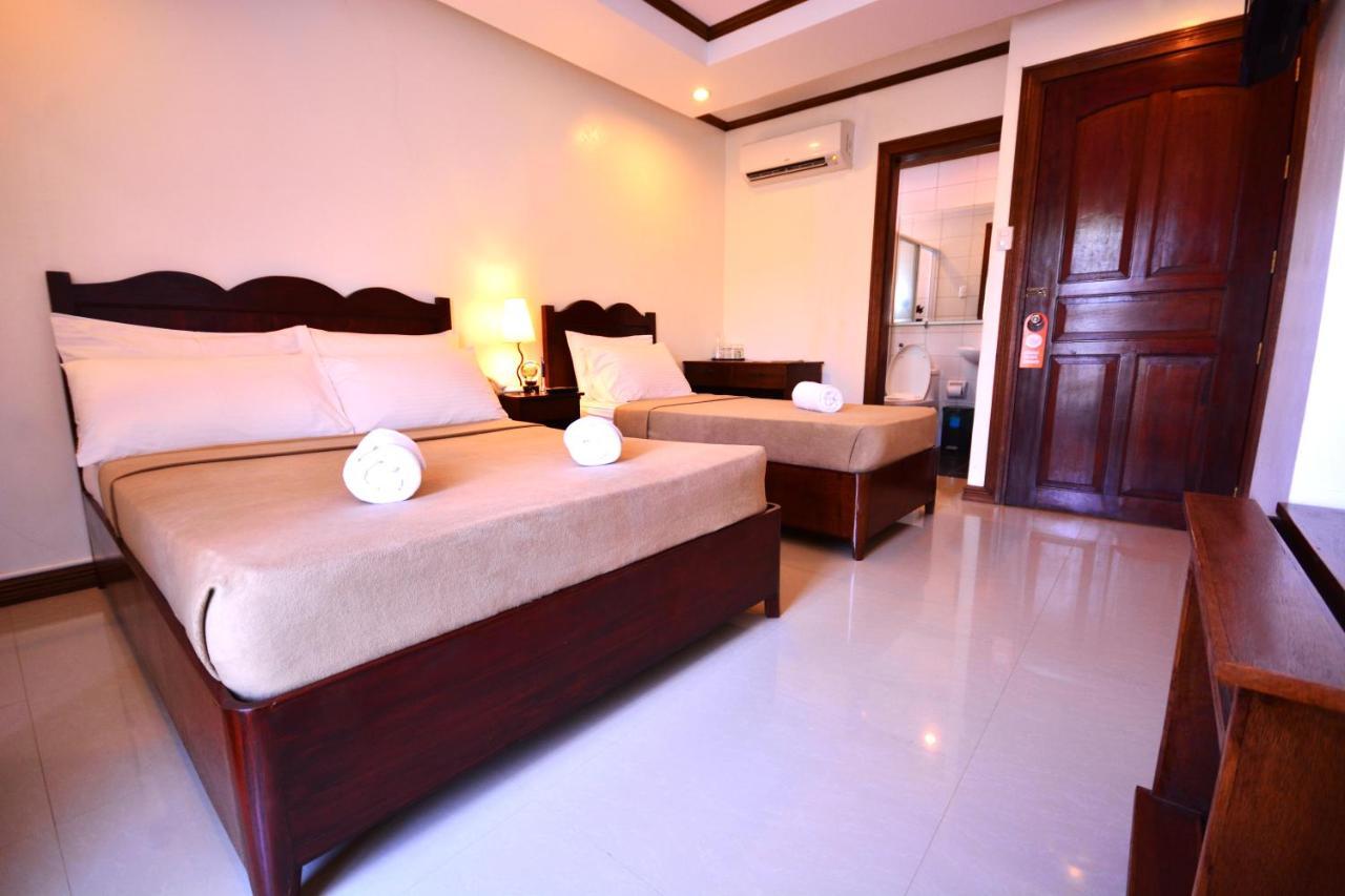 Ipil Suites Puerto Princesa Ngoại thất bức ảnh