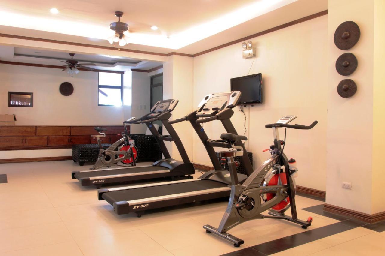 Ipil Suites Puerto Princesa Ngoại thất bức ảnh