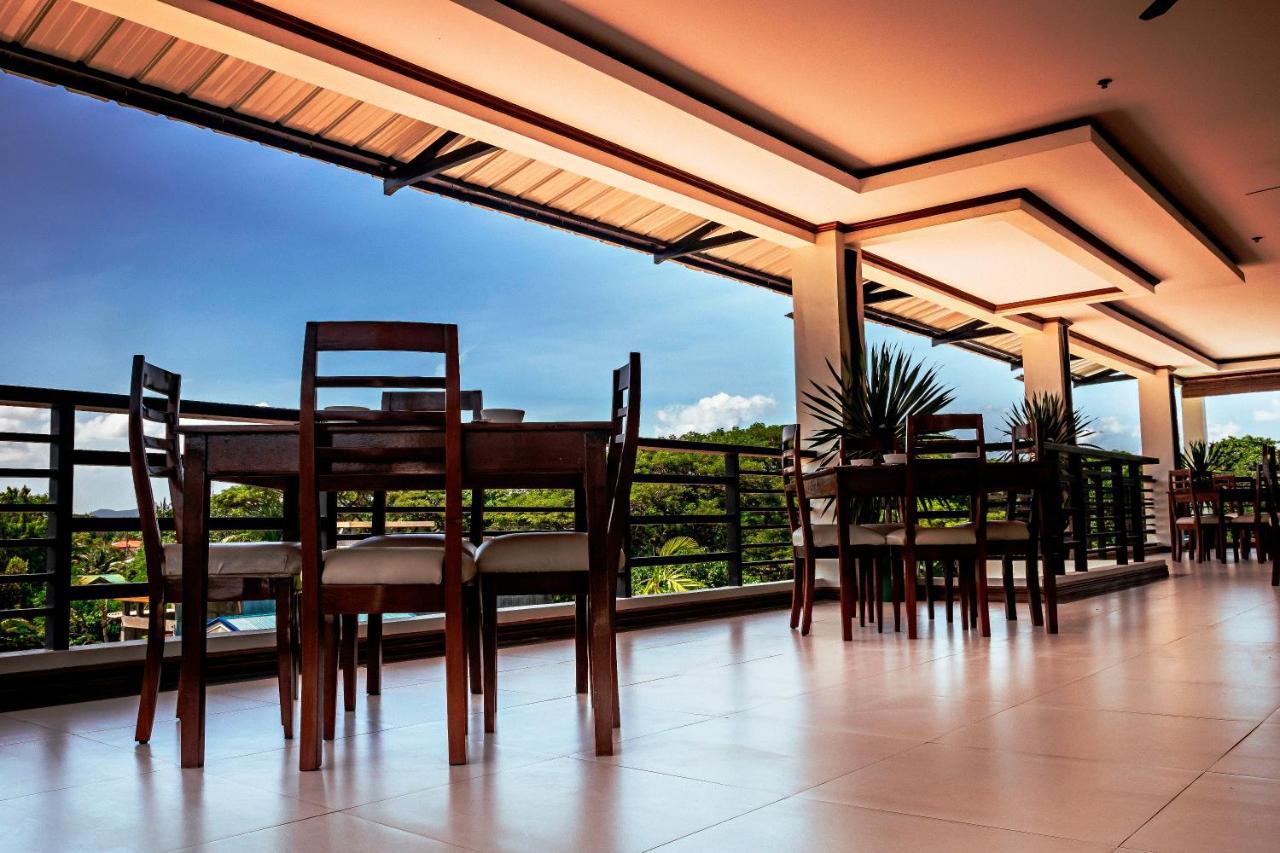 Ipil Suites Puerto Princesa Ngoại thất bức ảnh