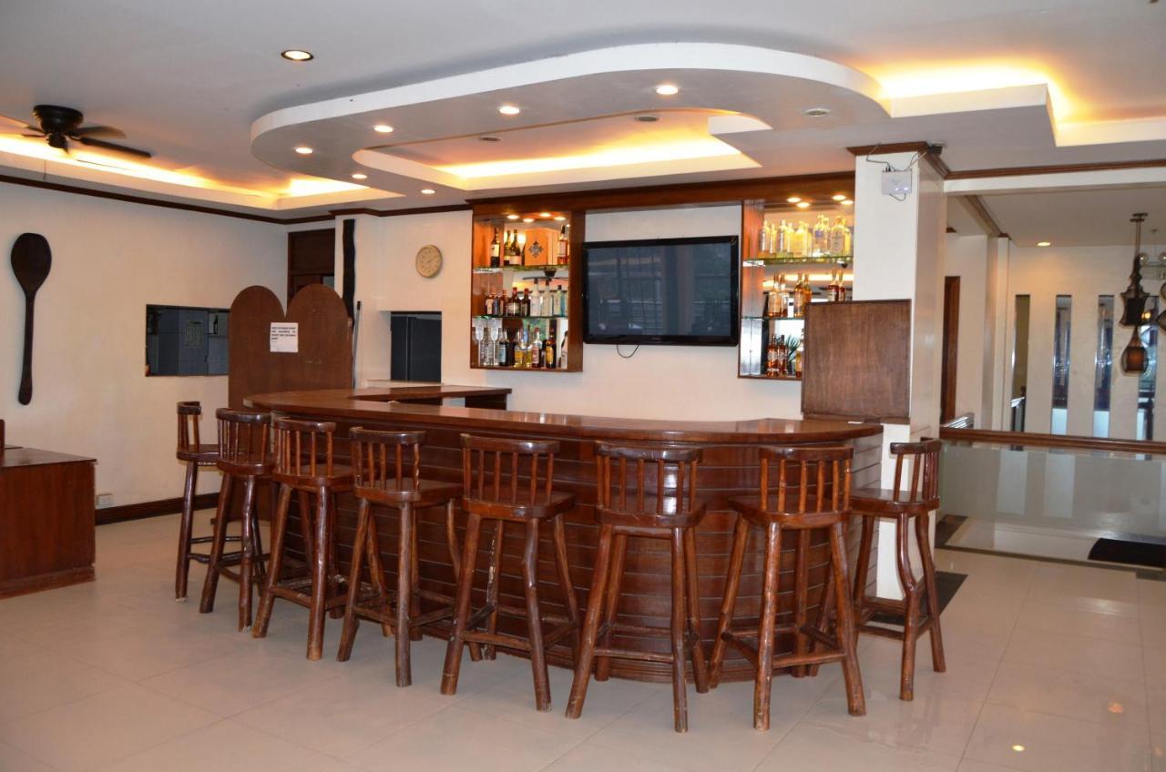 Ipil Suites Puerto Princesa Ngoại thất bức ảnh